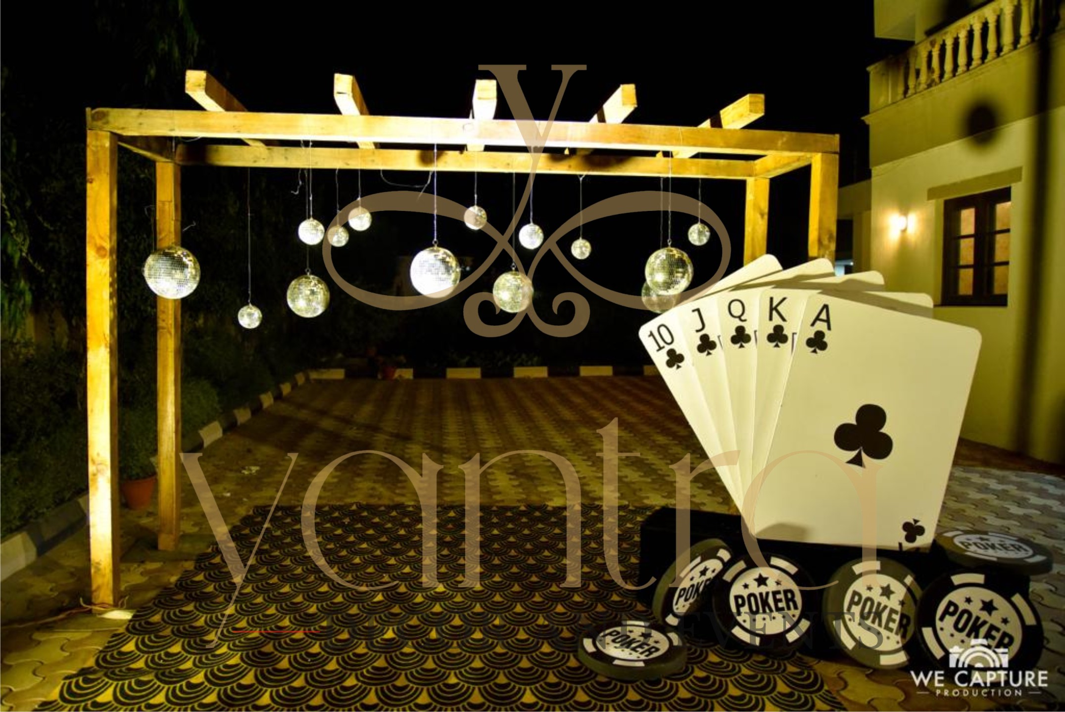 yantra-decor-events-theme-party-image-photo-booth