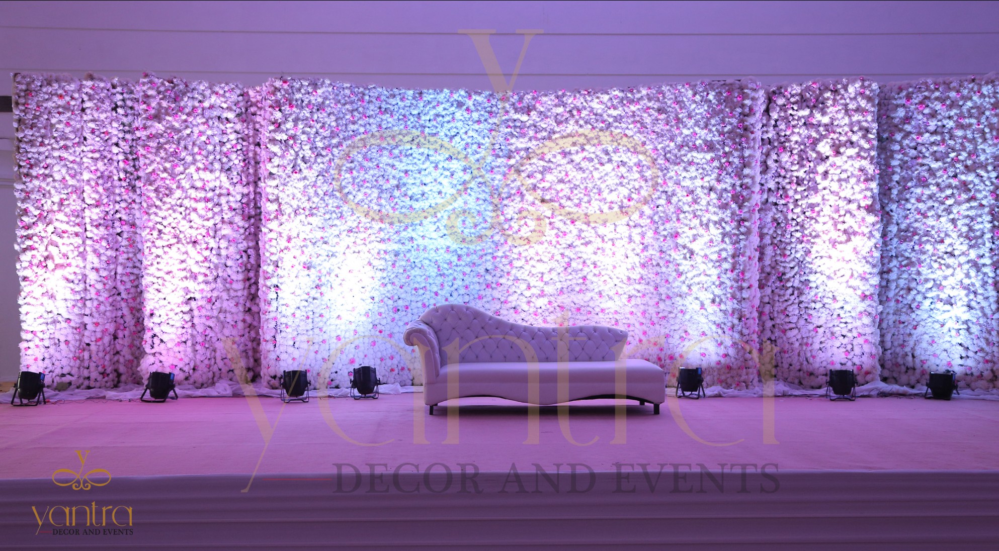 yantra-decor-events-bar-decoration-wedding-stage