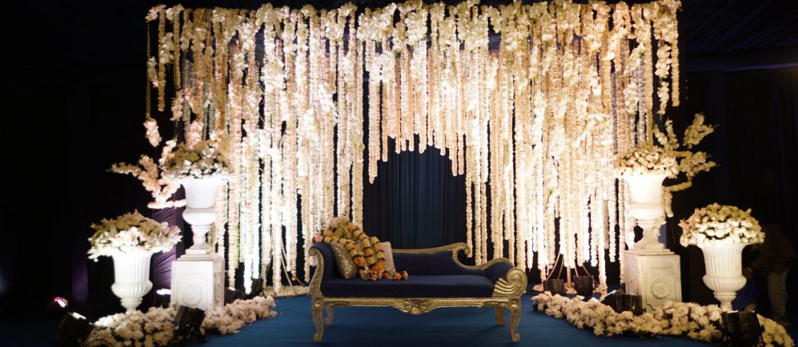 Mesmerizing Floral Décor Always Makes Memorable Wedding!
